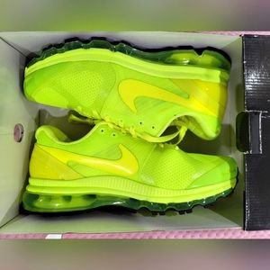 Air Max + 2010 size 11